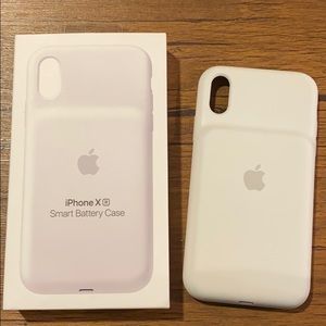 iPhone XR  Apple smart battery case!